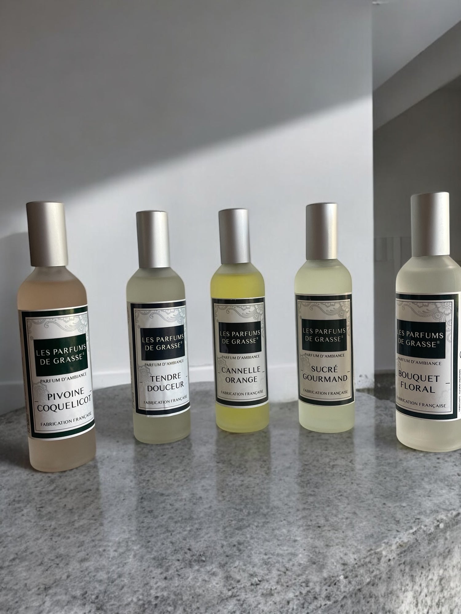 Spray d’Ambiance - 16€ - 100ml - 9 parfums - 22 produits ....